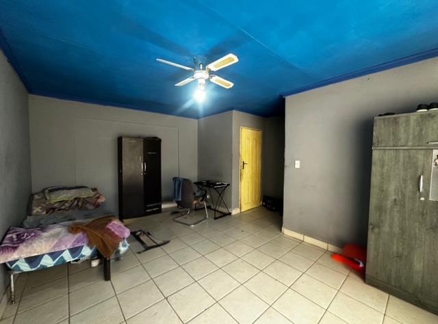 5 Bedroom Property for Sale in Brandwag Free State